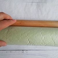 教你制作菠菜蛋糕卷