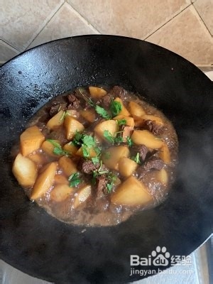 萝卜炖牛腩怎么做
