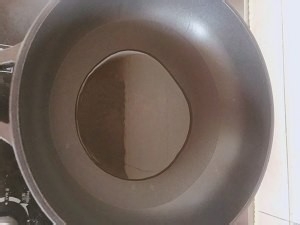 下饭炒鸡蛋的做法