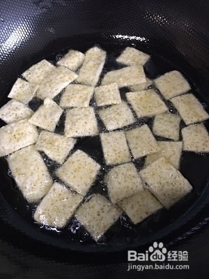 教你制作简单好吃的小米锅巴