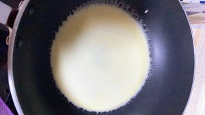 草莓芒果千层蛋糕教程