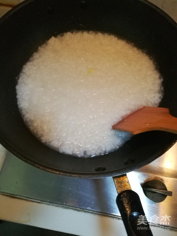 鸭蛋瘦肉粥的做法