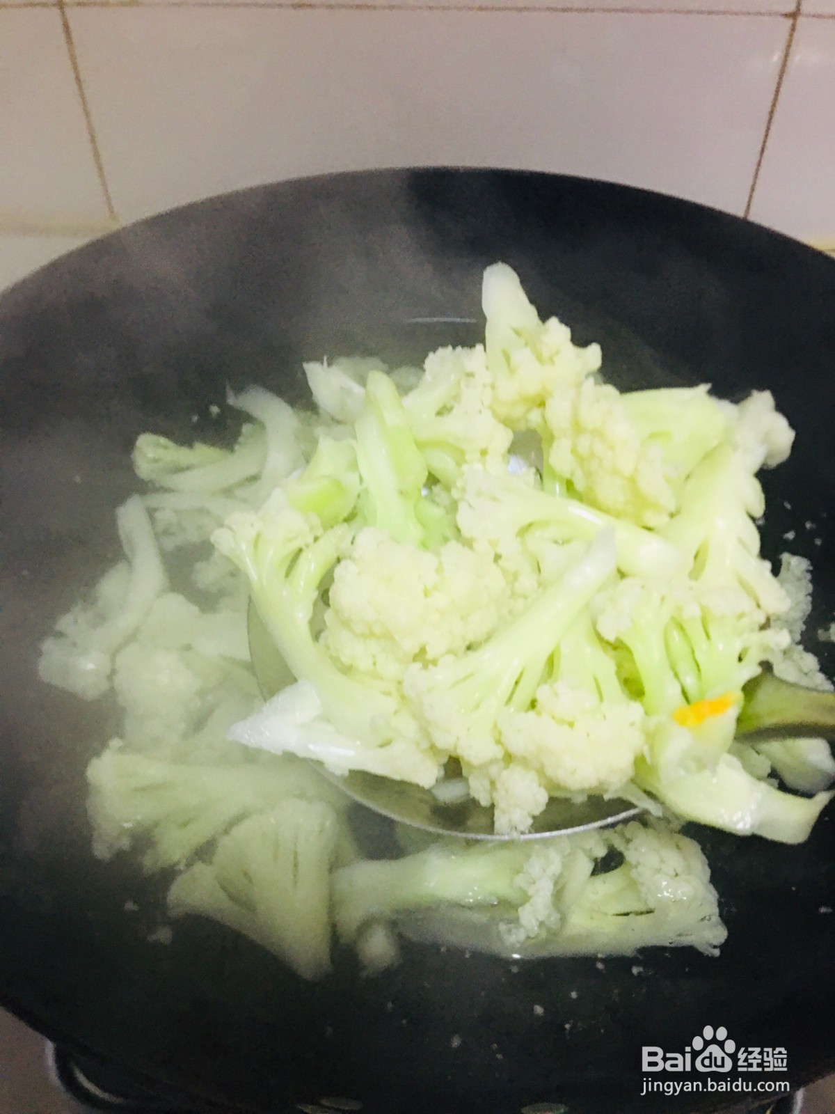 花菜炒肉的做法