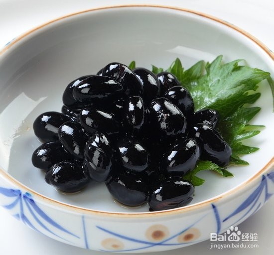 怎样才能使头发乌黑亮丽