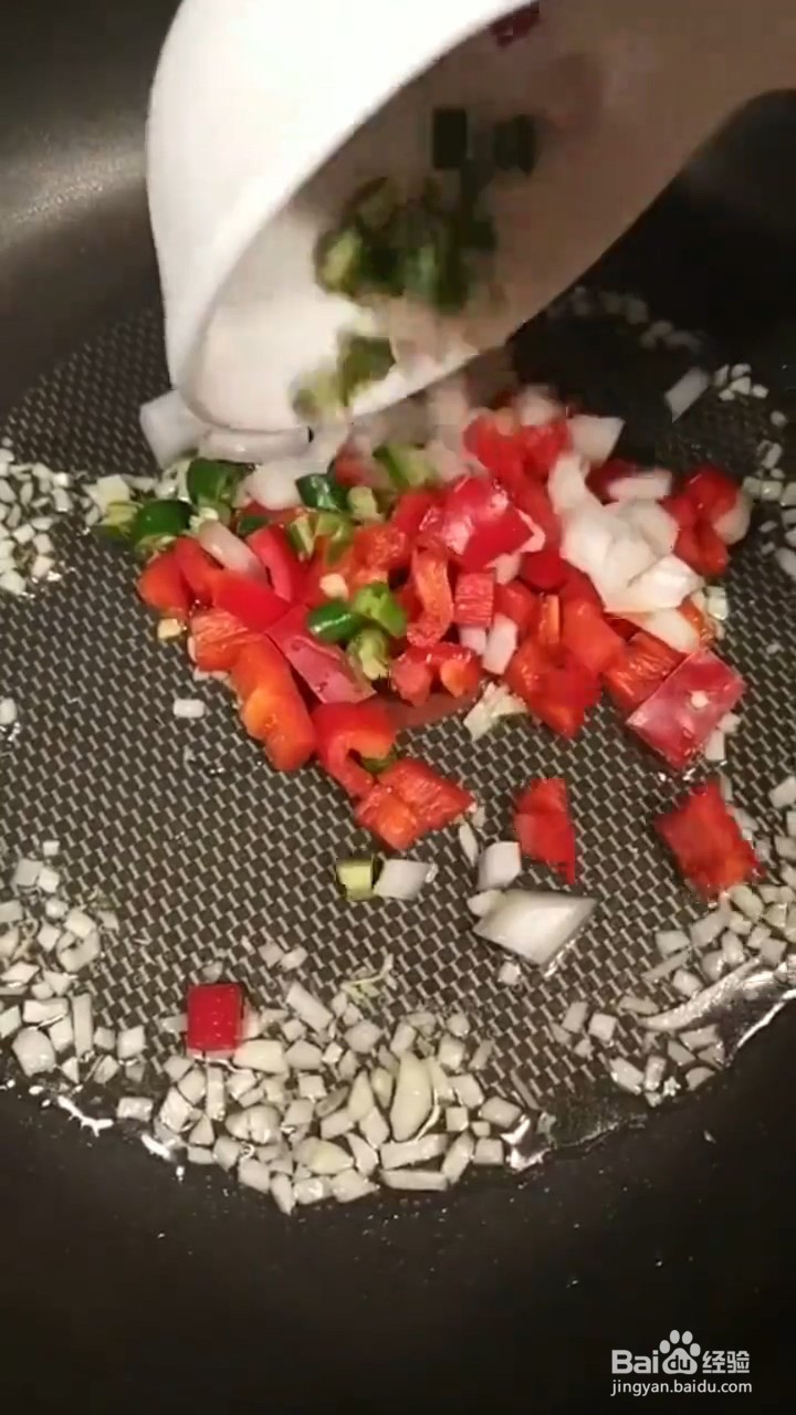 螃蟹怎么炒才好吃？