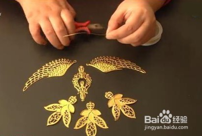 凤冠车挂怎么手工制作