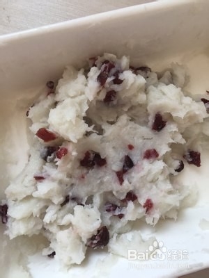 如何制作山药蔓越莓球