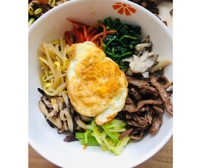 韩式拌饭的做法