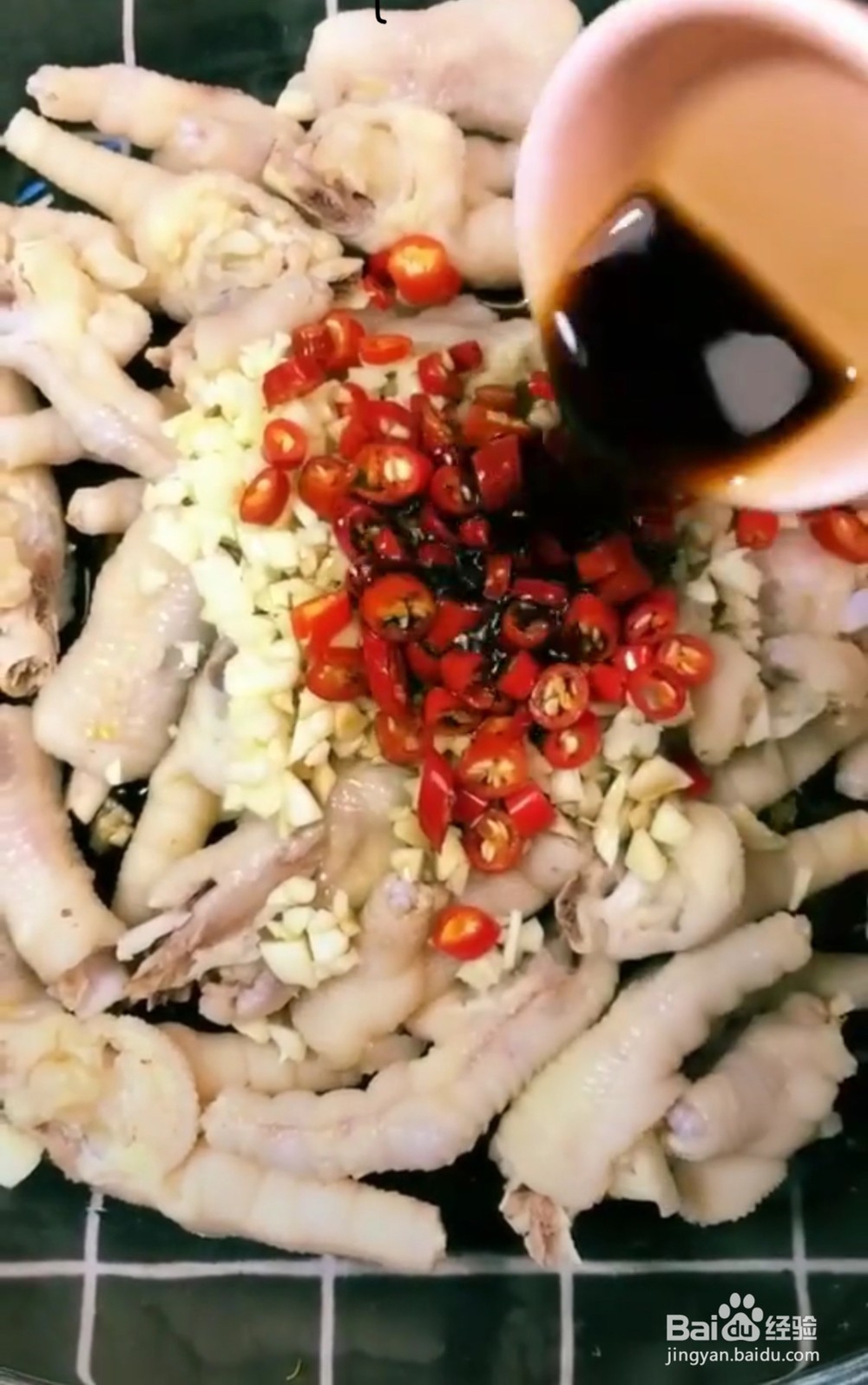 泡鸡爪的制做方法