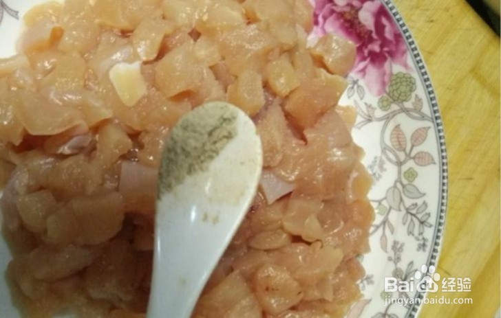 宫保鸡丁的家庭常用做法