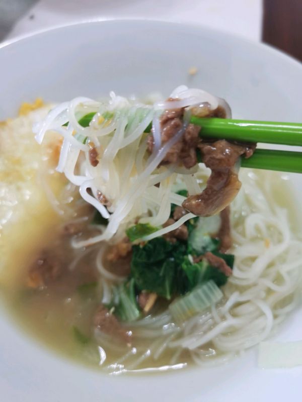 快手早餐鸡汤米粉