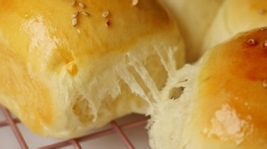 奶黄馅小餐包的做法
