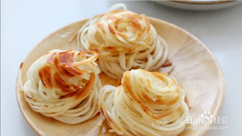 葱油盘丝饼的做法