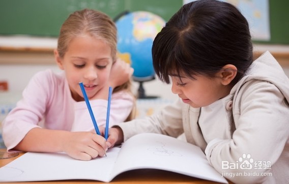 小孩不肯写作业怎么办?