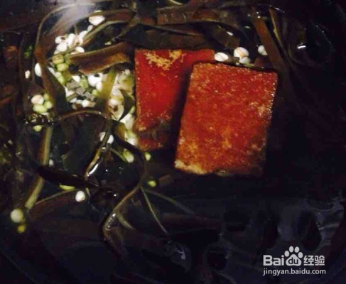 绿豆海带薏米甜汤