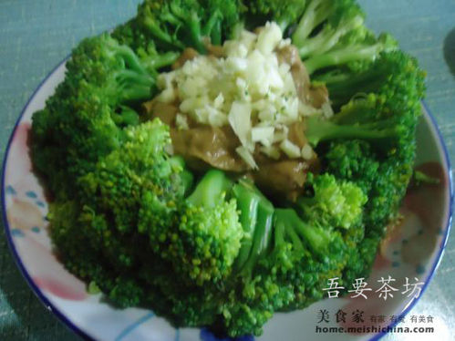 麻汁西兰花的做法