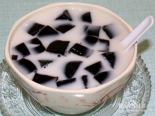 龟苓膏的好处及禁忌