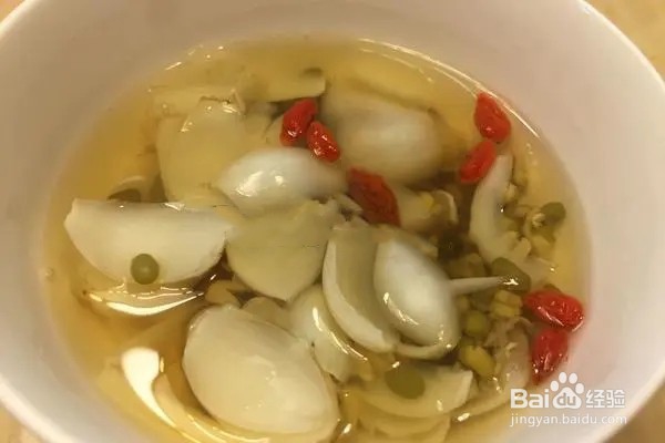 美味又营养的绿豆百合粥