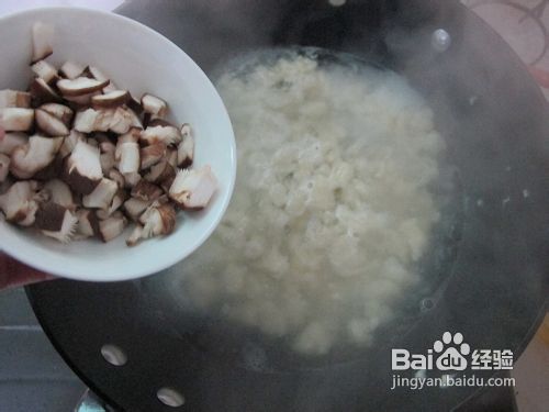 香菇鸡蛋面疙瘩