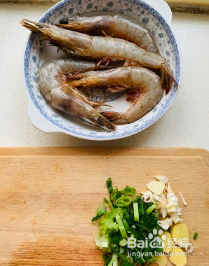 油焖大虾的家常做法