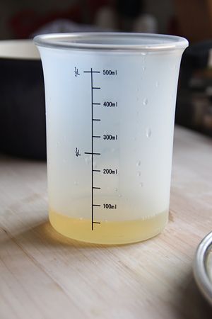 白葡萄酒香葱焖青口贝