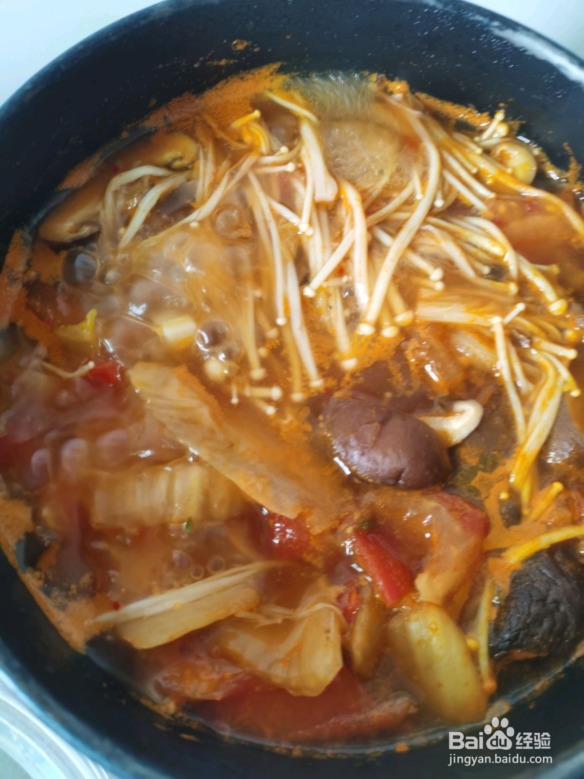 乱炖泡菜汤的做法