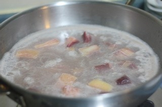 泡菜牛腩的做法