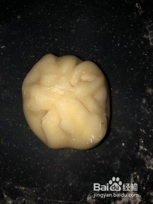 食补养生草莓雪媚娘的做法
