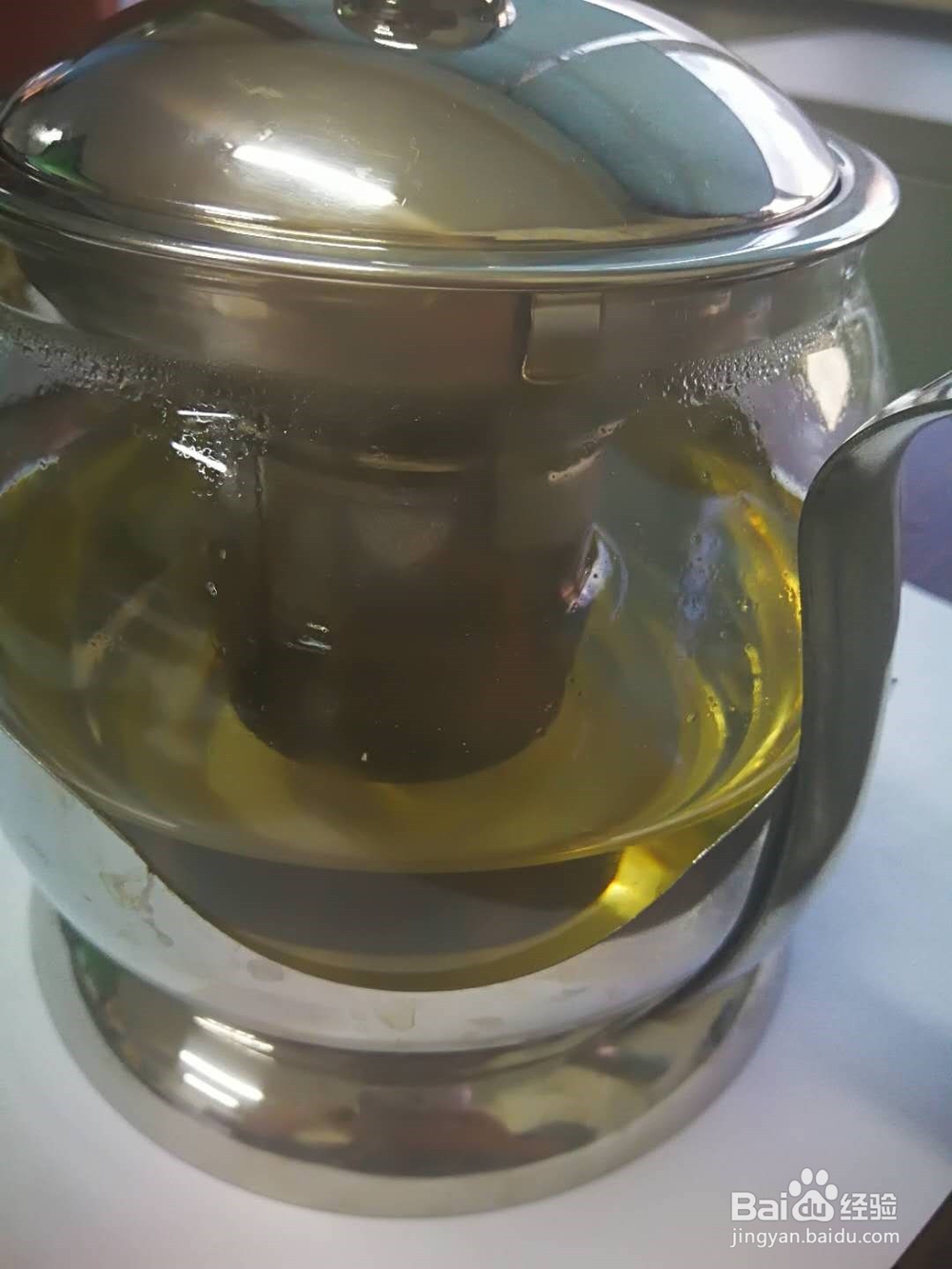 冬季嘴唇干裂、爆皮的原因及处理方法