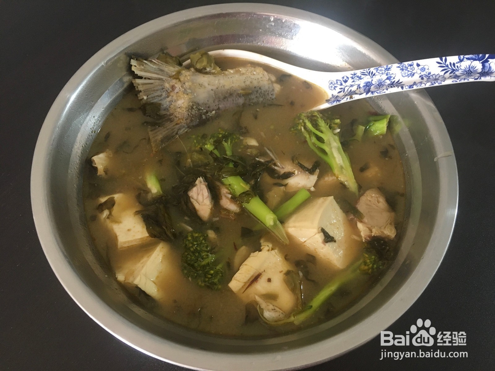 酸菜鱼炖豆腐怎么做？