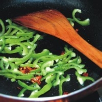 青椒炒鸡蛋、