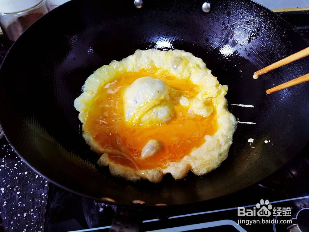 如何做蒜薹炒鸡蛋