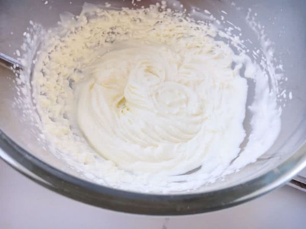 花生酱水果三明治