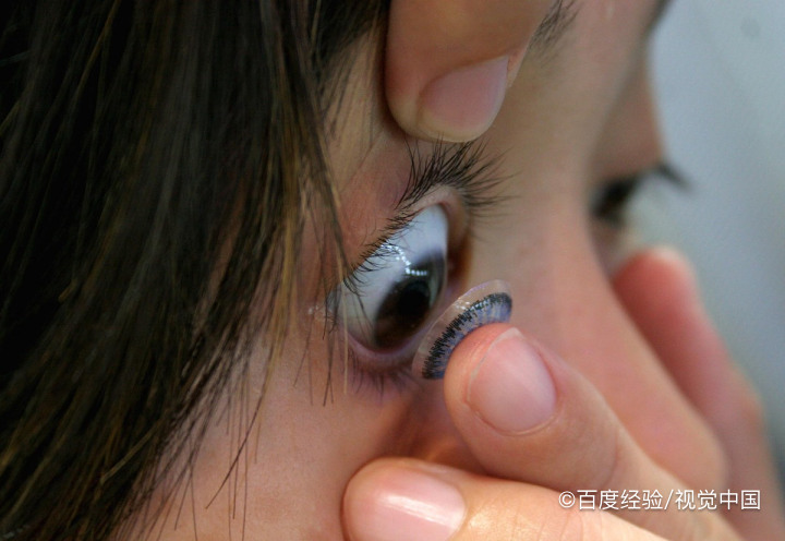 角膜塑形镜怎么去佩戴?