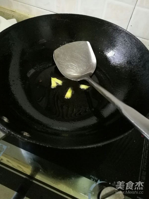 胡萝卜土豆咖喱肉片