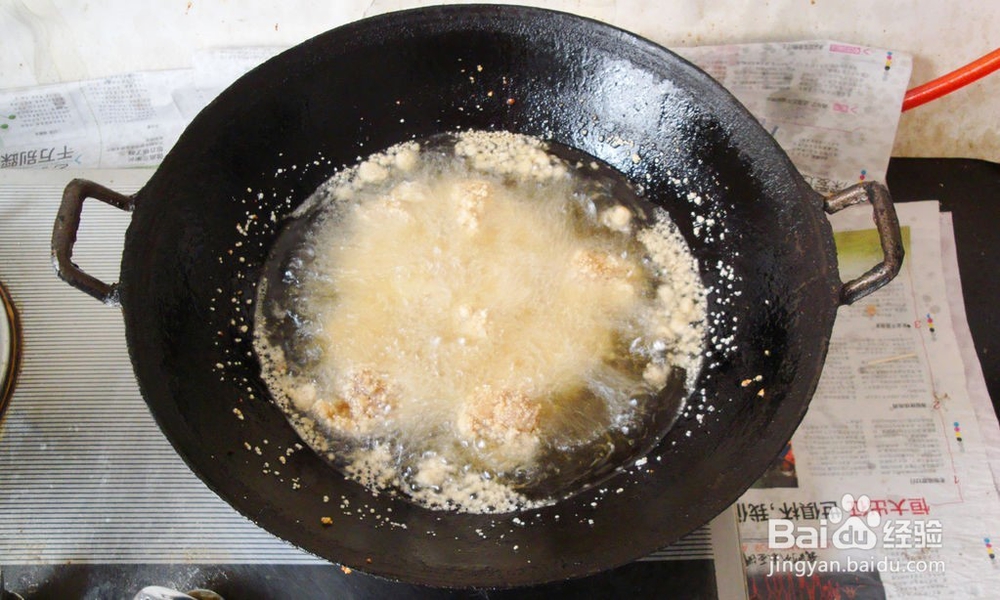 怎样做一盘酥香醇厚的中式大排