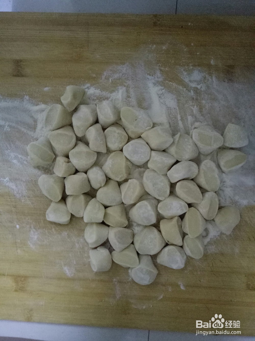 怎样包香菇肉馅水饺