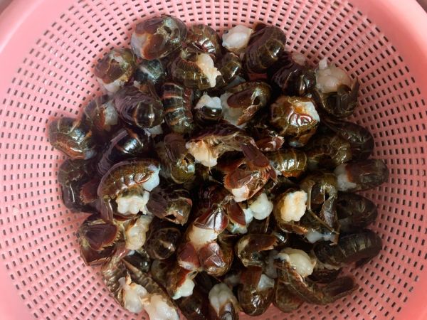 蒜泥青椒龙虾尾