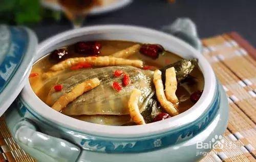 健脑益智龙食疗虫草红枣炖甲鱼制作