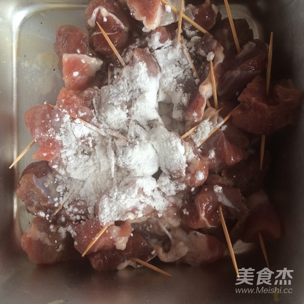 牙签羊肉的做法
