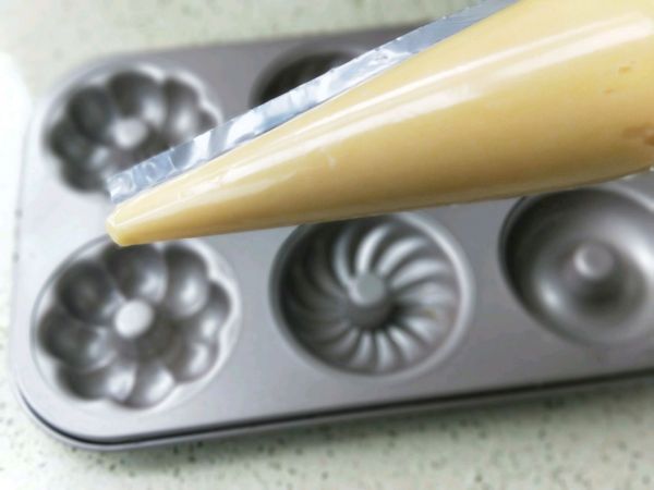 甜甜圈蛋糕(玛芬式)