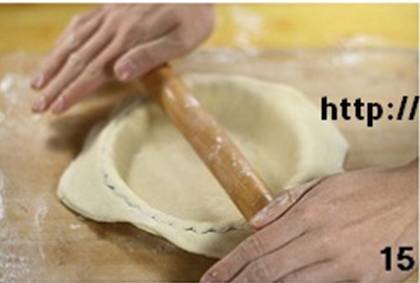 怎样家中自制美味的酥脆樱桃派