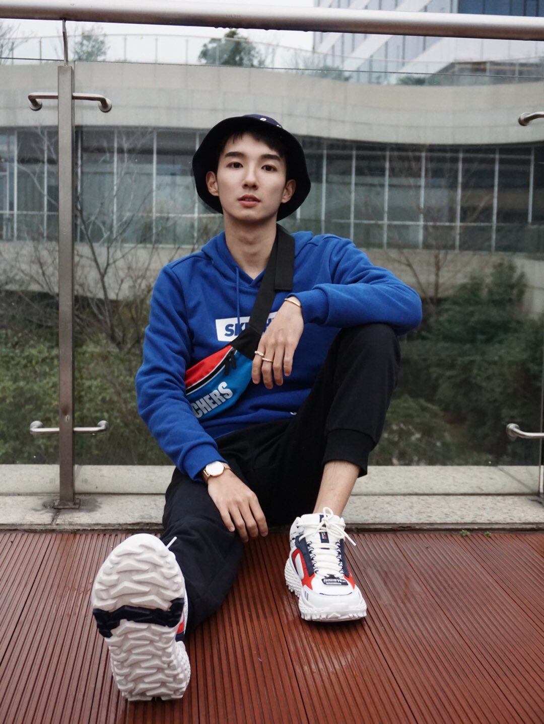 斯凯奇怪兽鞋秒变小奶狗|男朋友