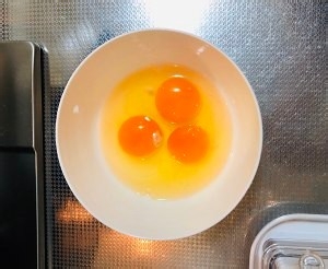 鸡蛋炸酱面的做法