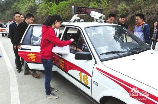 小车和皮卡驾考科目二倒车入库及微调入库