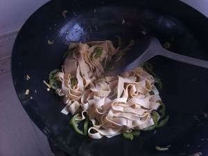 家常菜（尖椒豆腐皮）