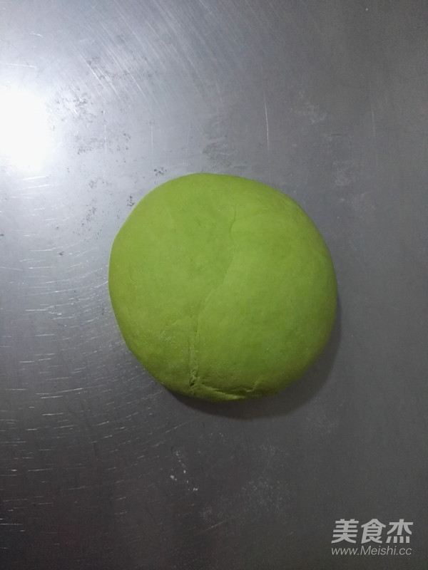 菠菜手擀面的做法