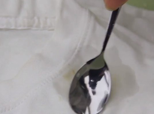 衣服上有香蕉汁怎样才能洗掉?时间已经很长了