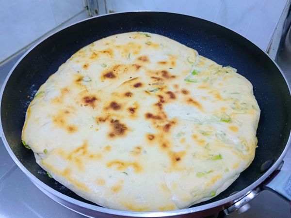 发面葱花千层饼