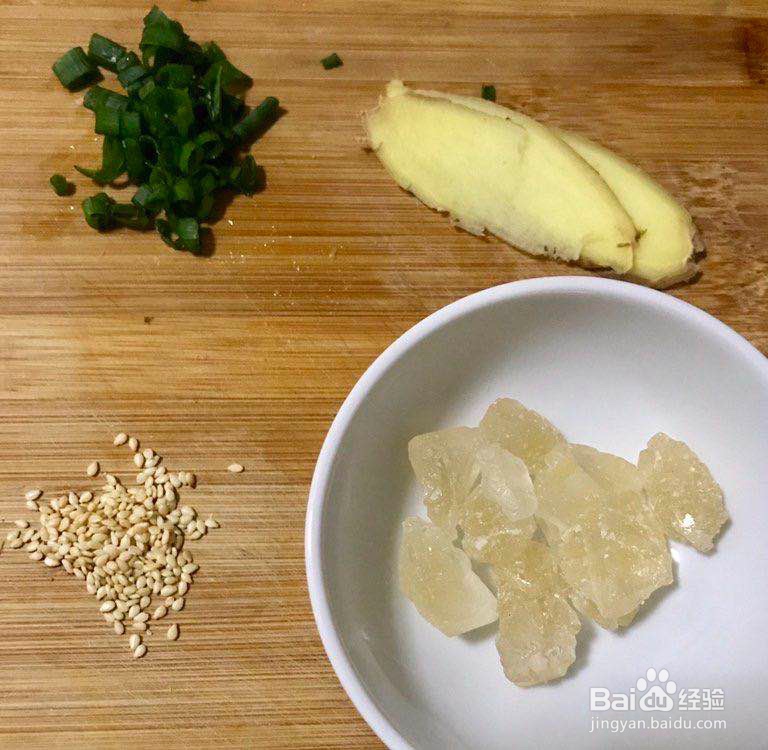 美味的糖醋排骨应该怎么做呢